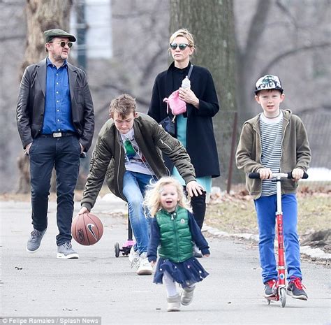 cate blanchett family.